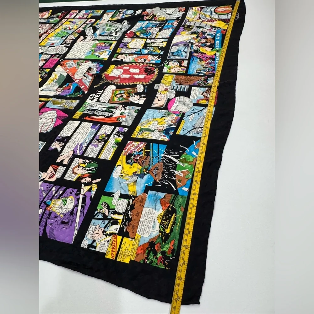 Nicole Miller Vintage Graphic Comic Print 100% Silk Scarf Black Pop Art‎ 42”